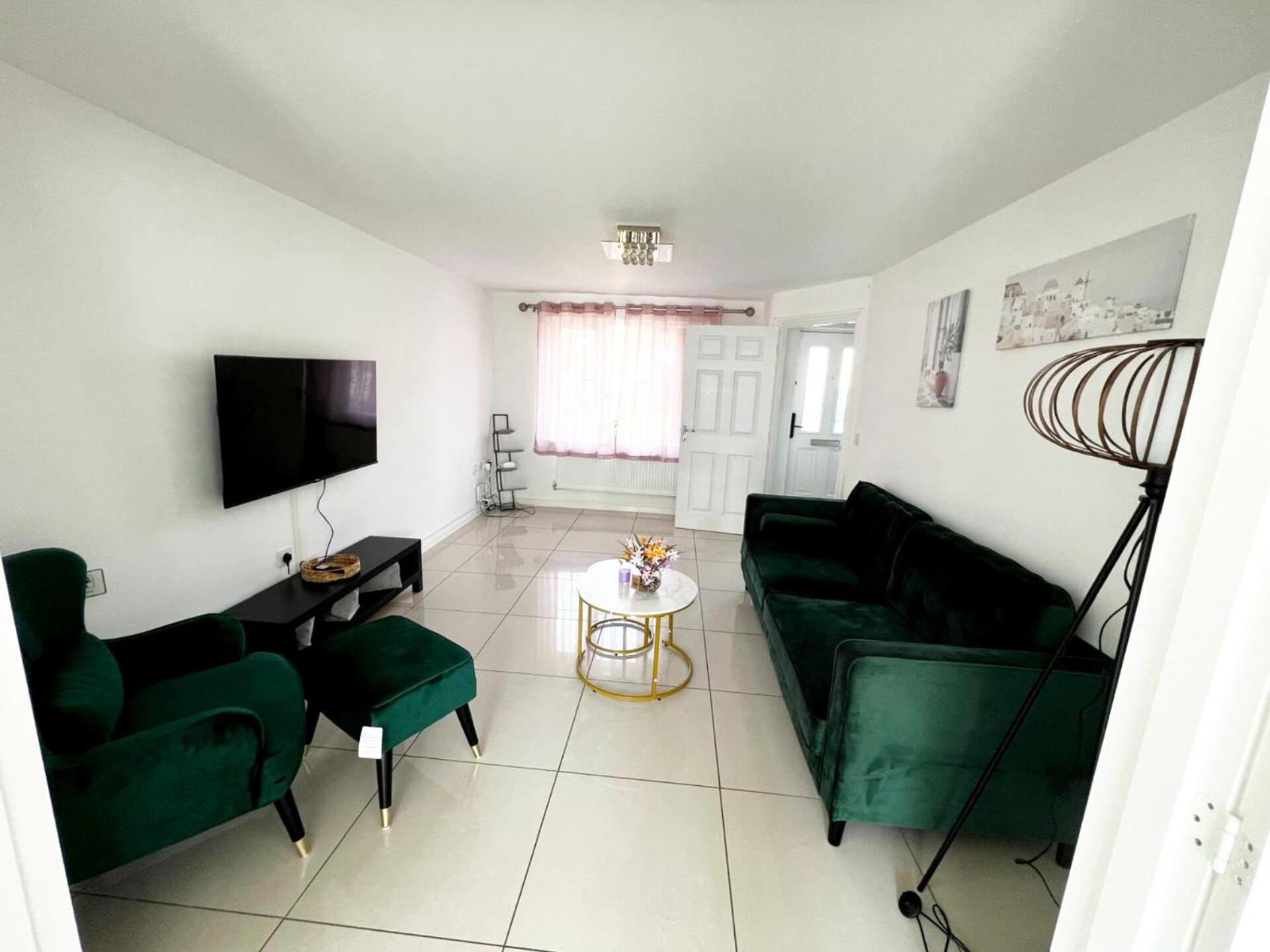 Spacious Modern 4Bd House Kingston upon Hull Exterior photo