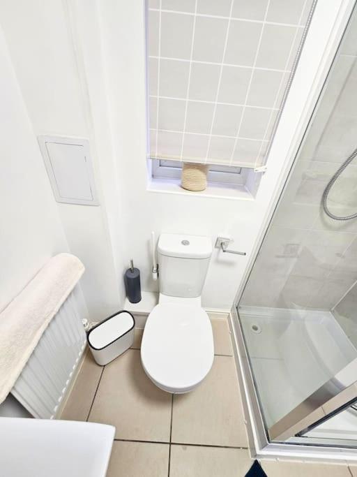 Spacious Modern 4Bd House Kingston upon Hull Exterior photo