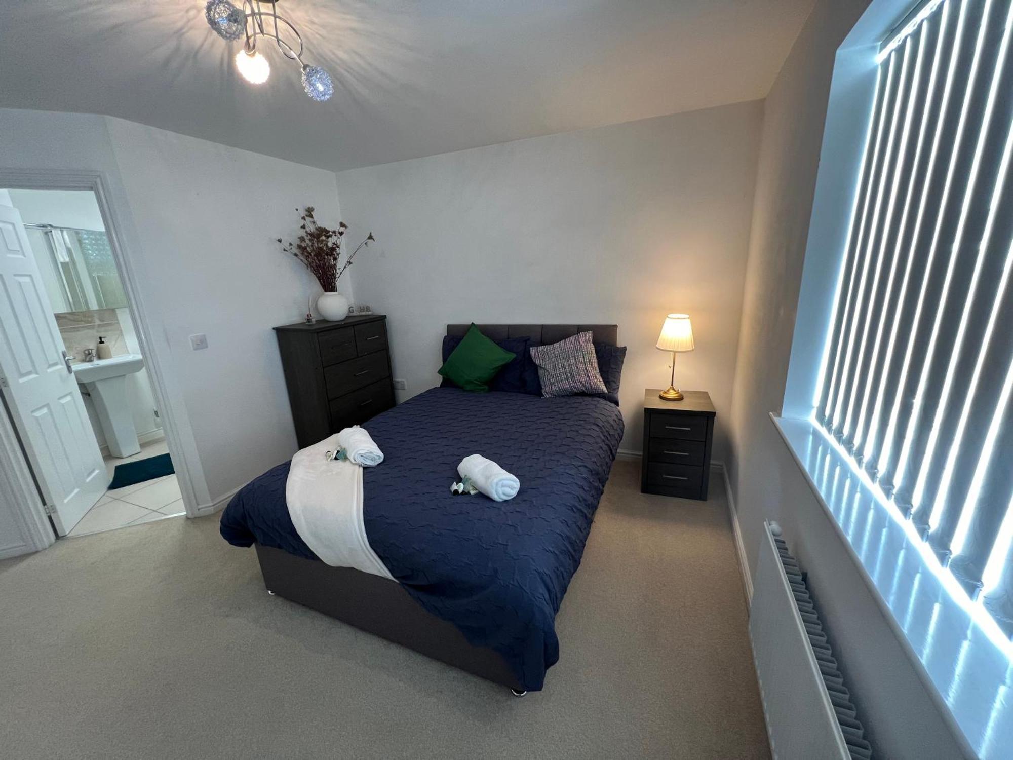 Spacious Modern 4Bd House Kingston upon Hull Exterior photo