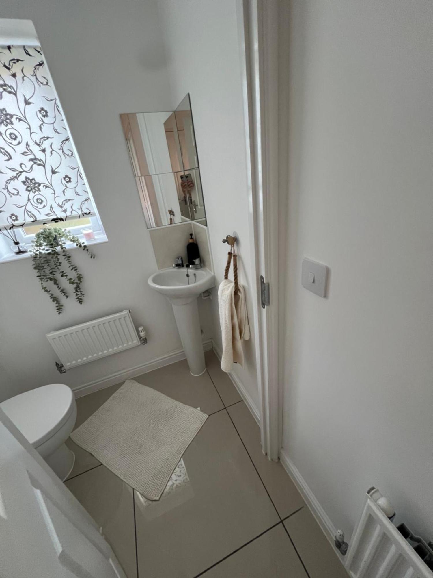 Spacious Modern 4Bd House Kingston upon Hull Exterior photo